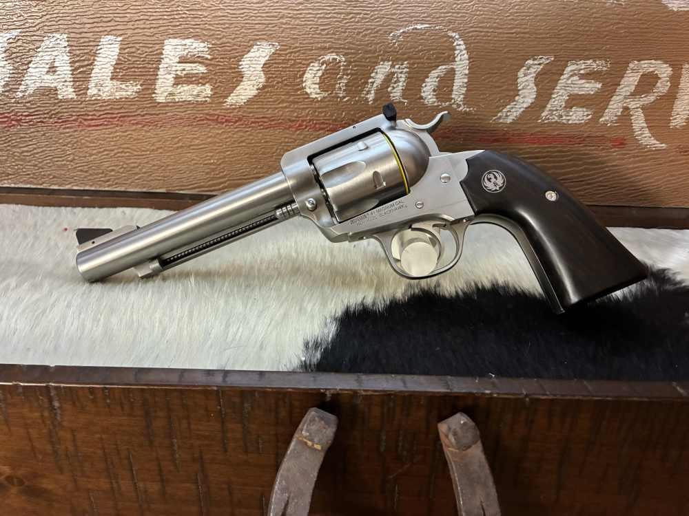 Ruger Bisley flat top stainless 41 mag - Lipsey's exclusive model 05264-img-1