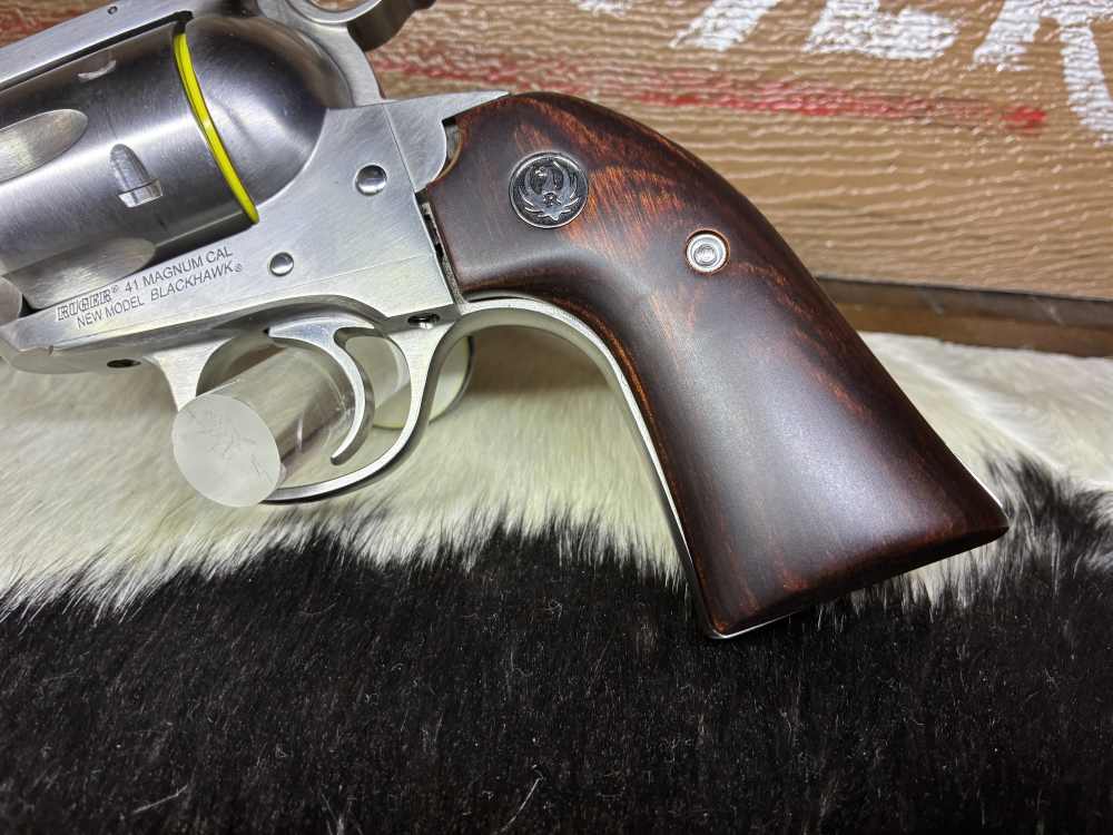 Ruger Bisley flat top stainless 41 mag - Lipsey's exclusive model 05264-img-8