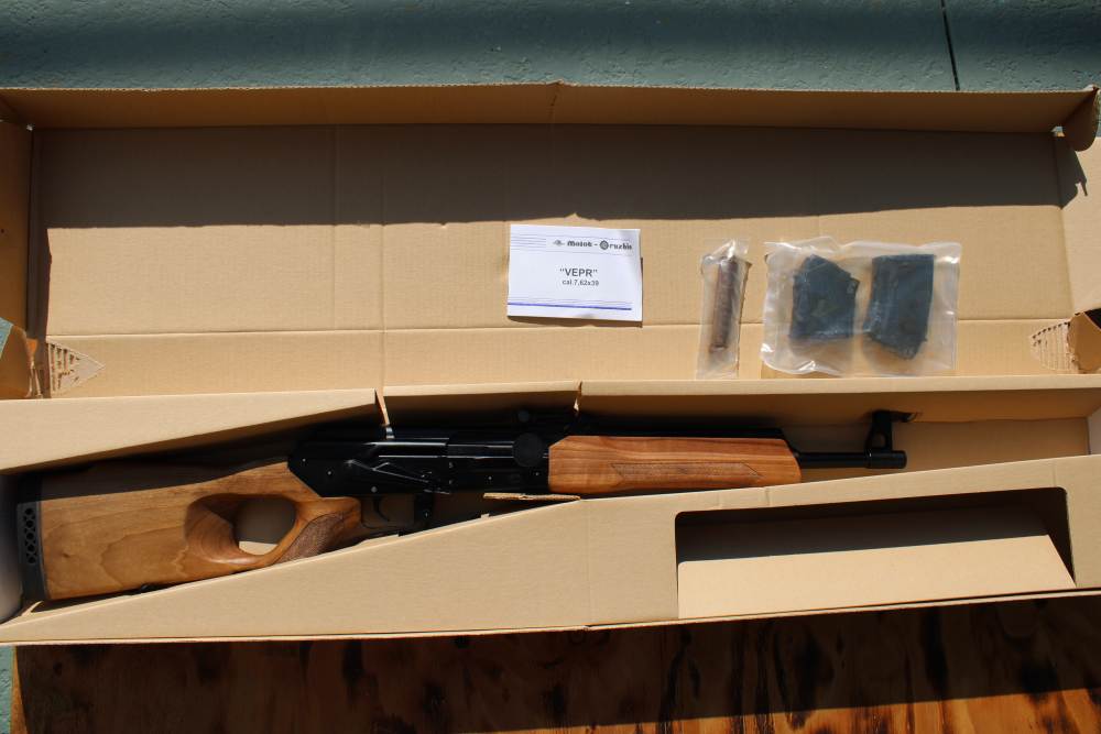 NEW 2013 MOLOT VEPR 7.62X39 RUSSIAN ORIGINAL BOX PAPERWORK NEVER FIRED -img-5