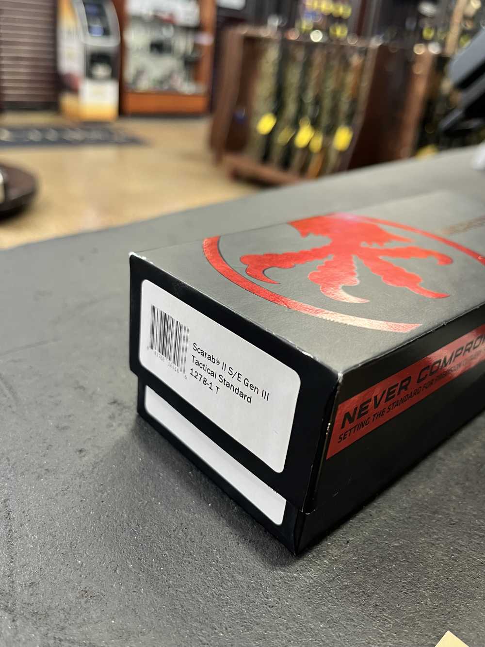 Microtech Scarab II S/E Gen III OTF w/ Box, Papers, Etc -img-4
