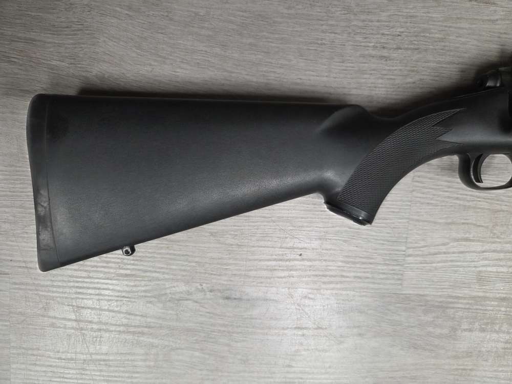 Savage Model 110 .270 Win with Pic Rail Base-img-1