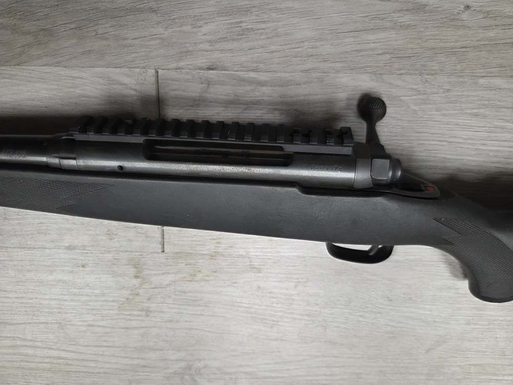 Savage Model 110 .270 Win with Pic Rail Base-img-11
