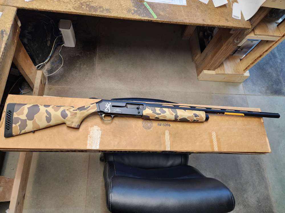 PICS! NEW BROWNING SILVER FIELD CAMO 12 GAUGE 28" VINTAGE TAN 3.5 FDE NIB-img-0