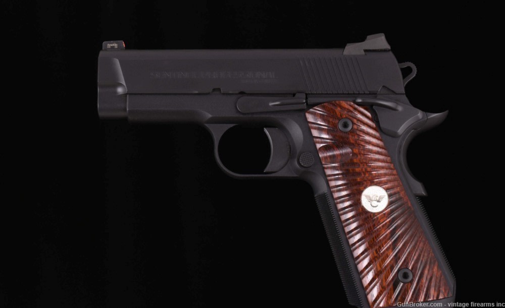Wilson Combat 9mm - SENTINEL PROFESSIONAL, VFI SIGNATURE, LIGHTWEIGHT-img-1