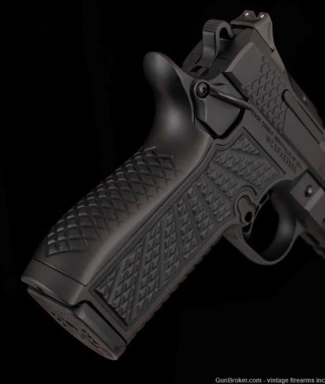 Wilson Combat 9mm - SFX9, VFI SERIES, BLACK EDITION-img-13