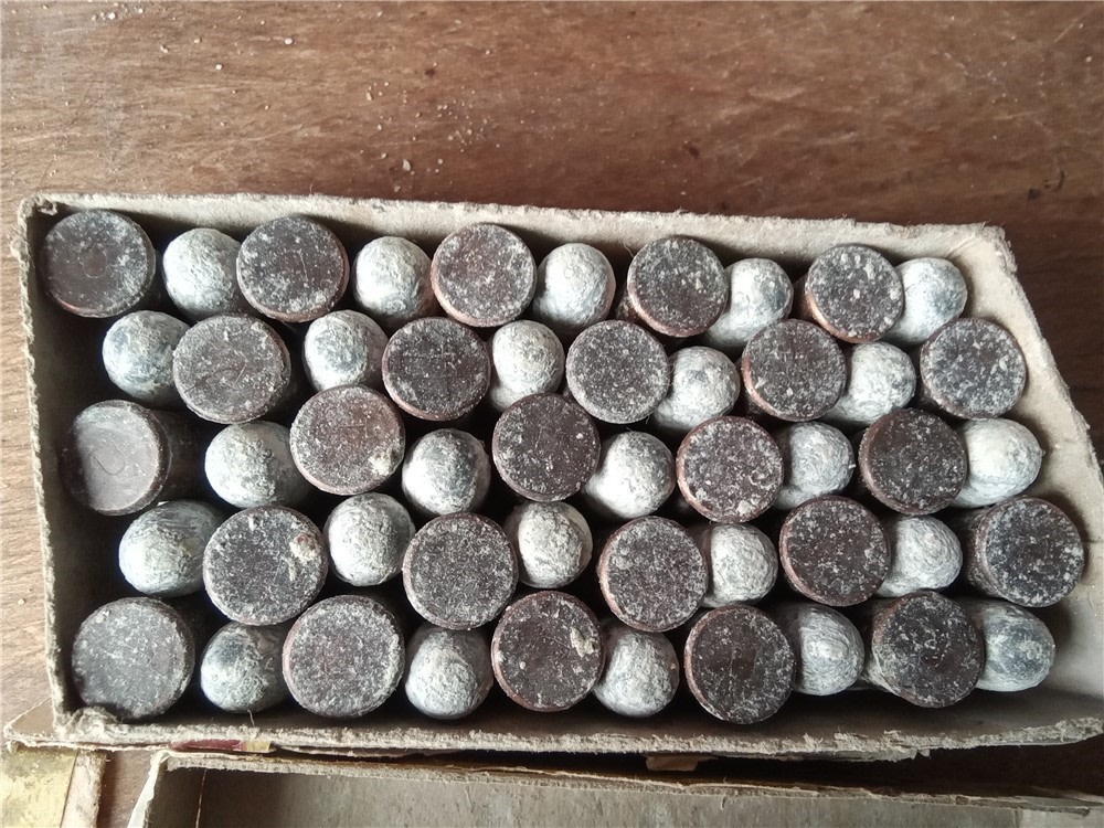 RARE-VINTAGE FULL BOX OF UMC 41 LONG RIM FIRE AMMO-BLACK POWDER-img-1