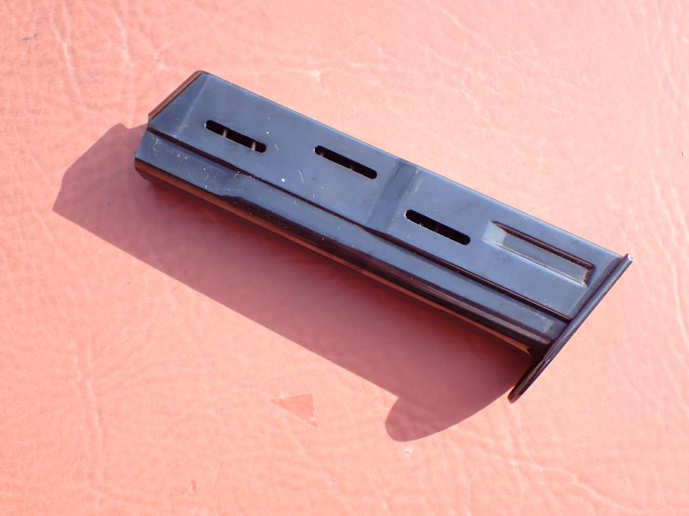 HK VP70 HECKLER & KOCH FACTORY 9MM ORIGINAL 18 ROUND MAGAZINE-img-2