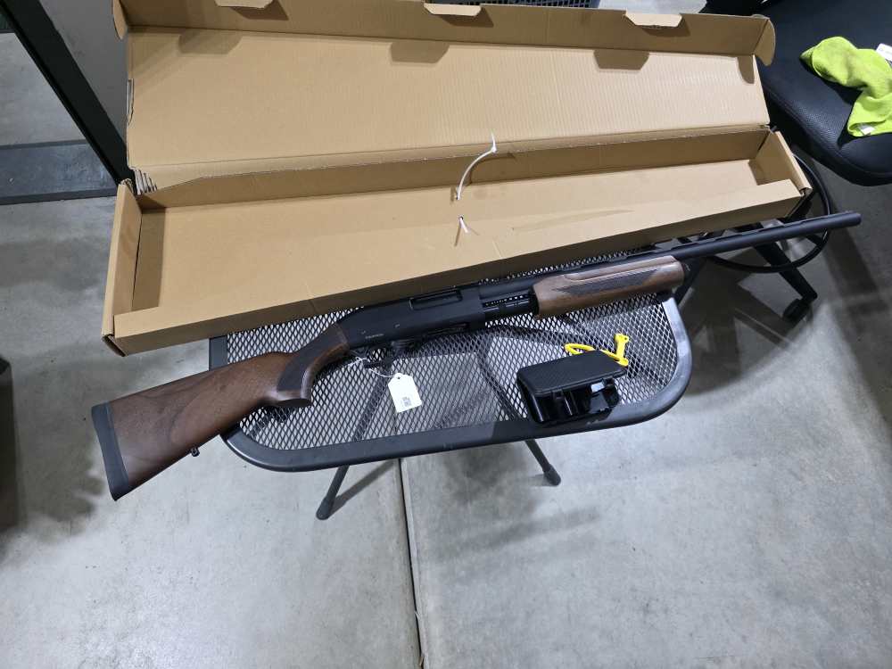 SDS Imports SLB X2 Deluxe 12 GA Pump Walnut W/ Chokes and Tool  *NEW*-img-4