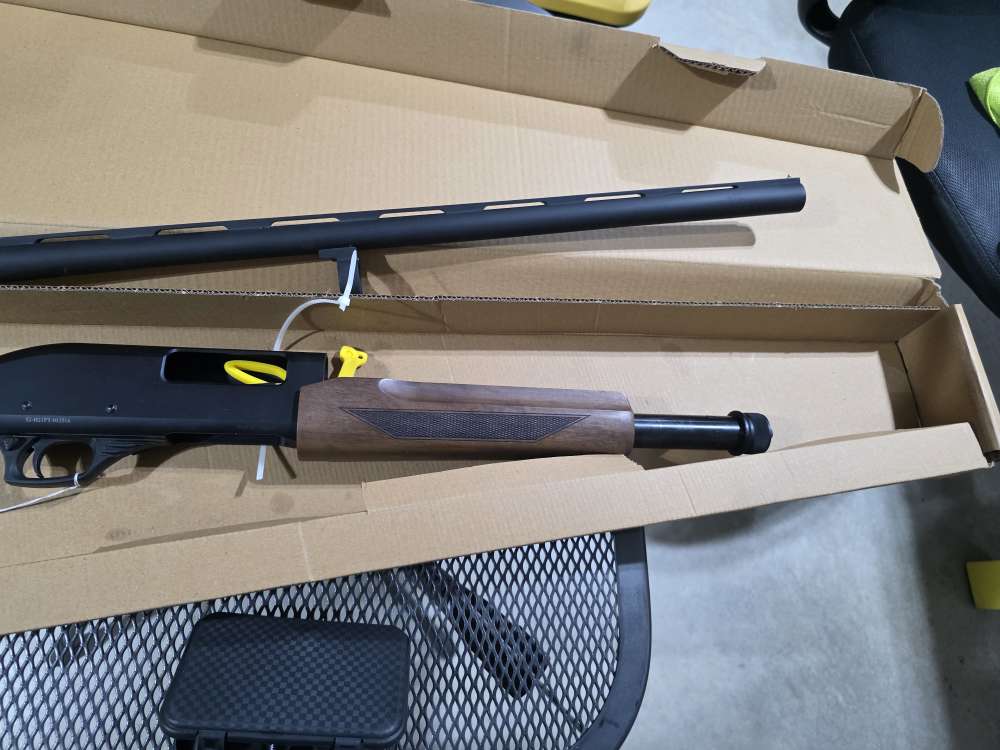 SDS Imports SLB X2 Deluxe 12 GA Pump Walnut W/ Chokes and Tool  *NEW*-img-2