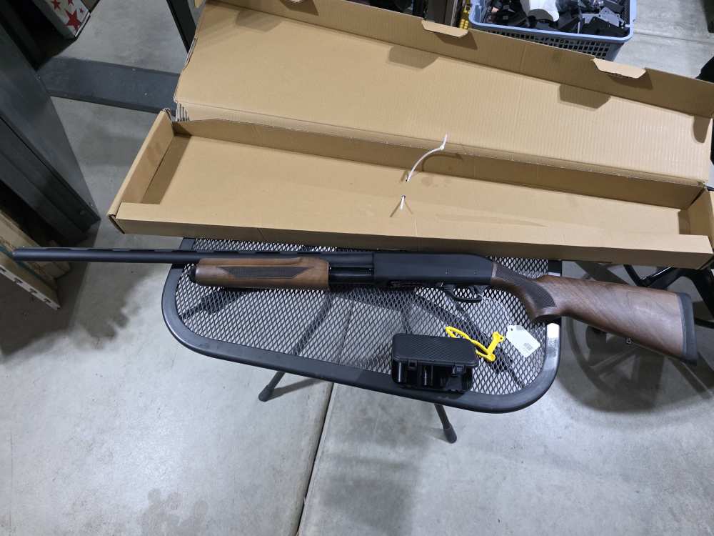 SDS Imports SLB X2 Deluxe 12 GA Pump Walnut W/ Chokes and Tool  *NEW*-img-5