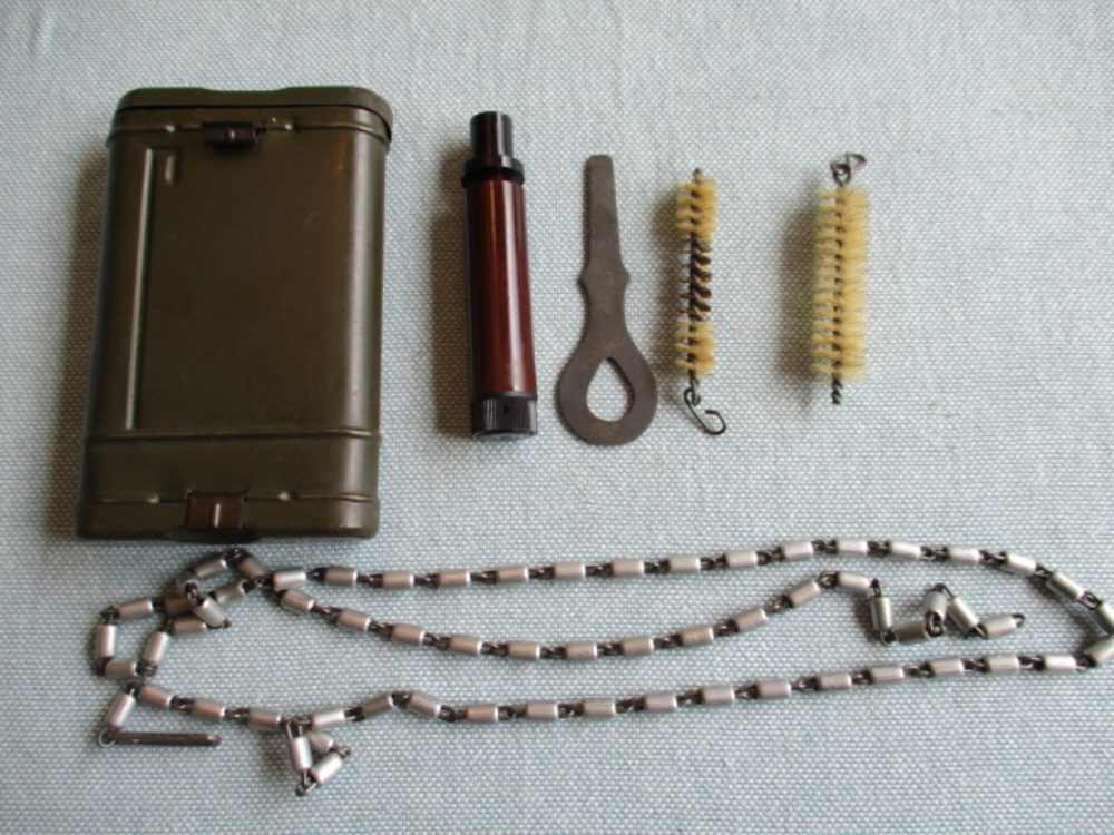 Post WWII 98 Mauser Style G3 Rifle Cleaning Kit-img-0
