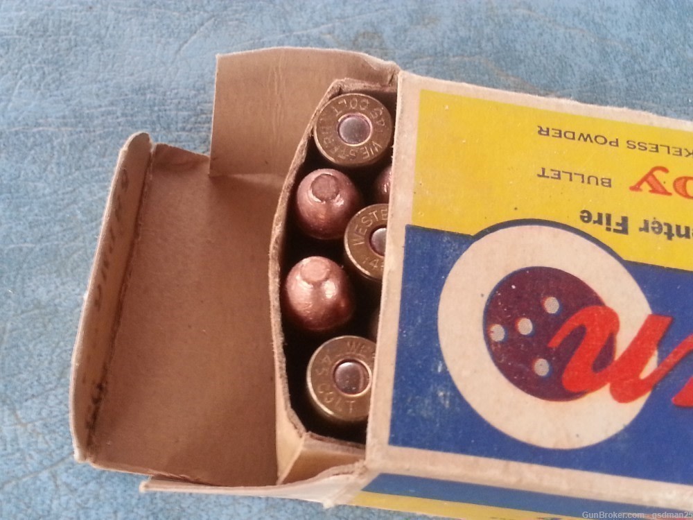 Collectable Winchester-Western 45 Colt Antique box of 50-img-6