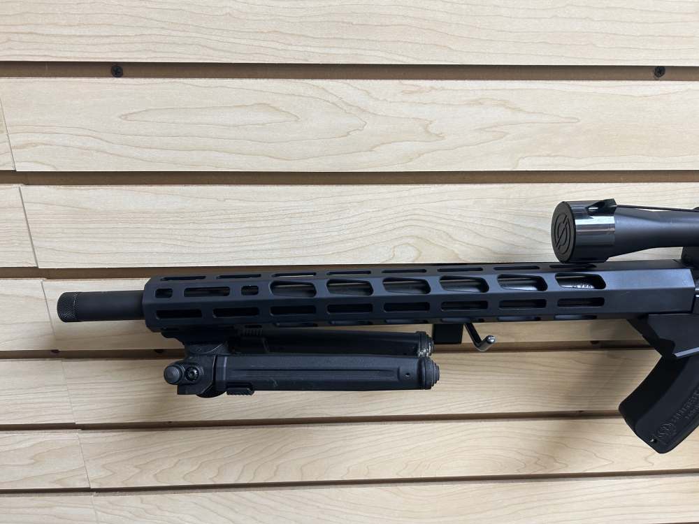 RUGER PRECISION BOLT ACTION  .22 WIN MAG-img-2