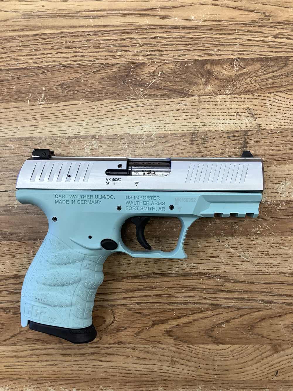 Walther CCP 9mm baby blue 235993-img-0
