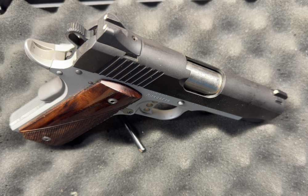 Kimber Pro Carry II – .45 ACP – Two-Tone w/ Rosewood Grips – Box Included-img-3