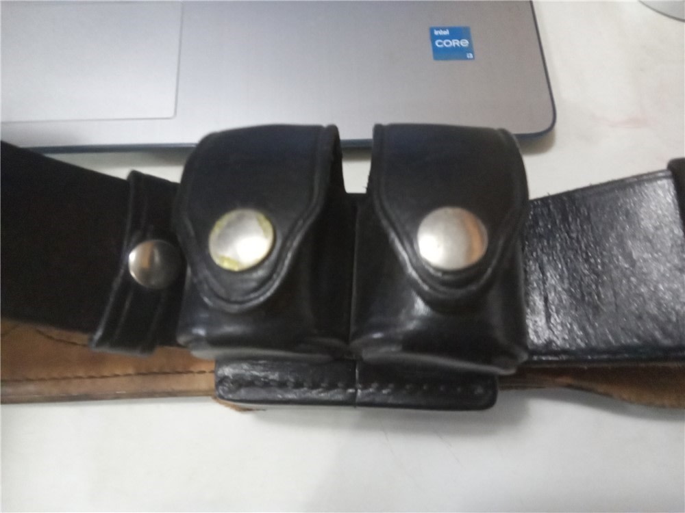 38" Police belt, hand cuff holder, HKS reload holder -img-3
