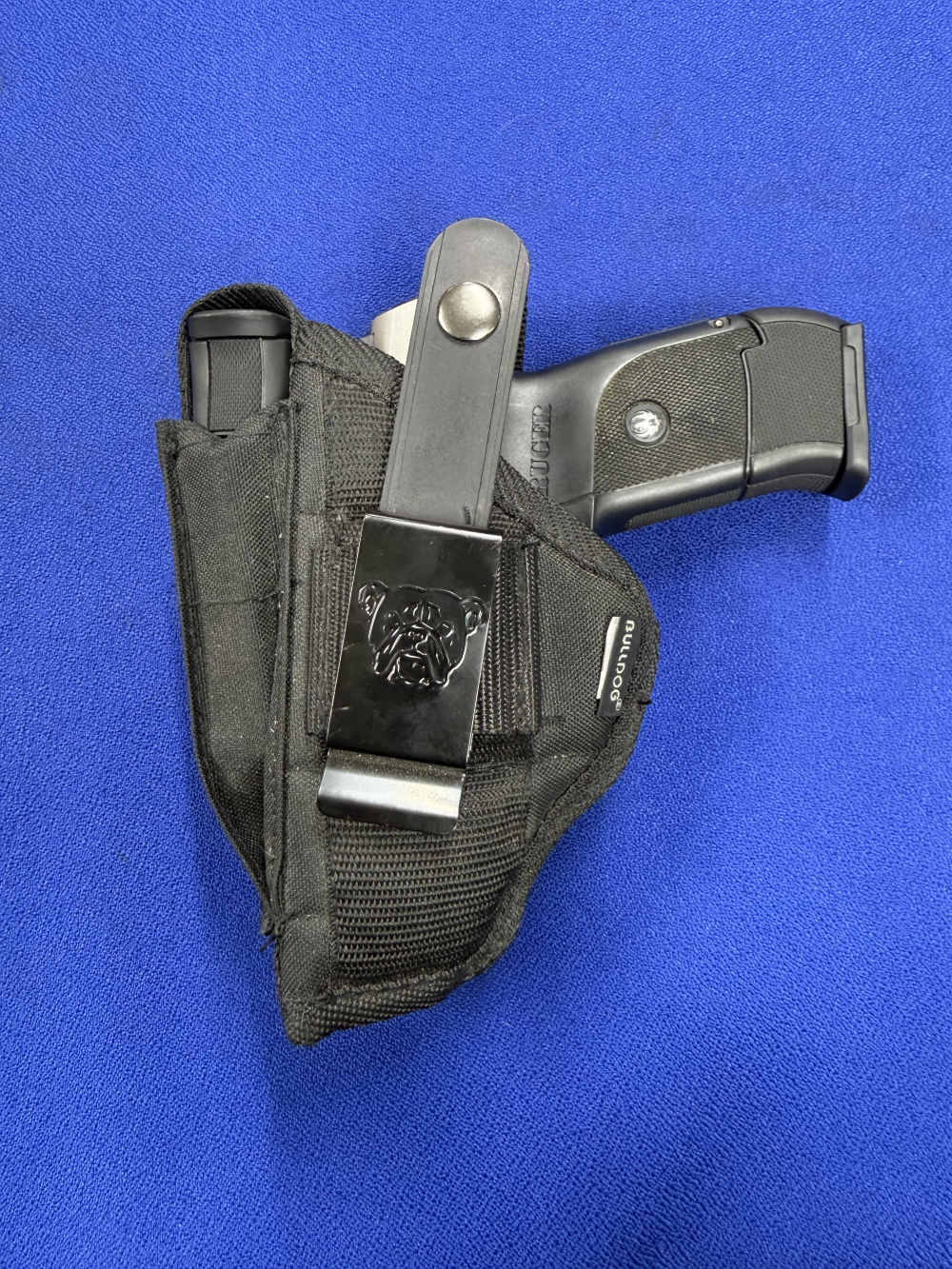 Ruger Model SR40C, comes w/ 2 mags & holster, chambered in .40 S&W-img-5