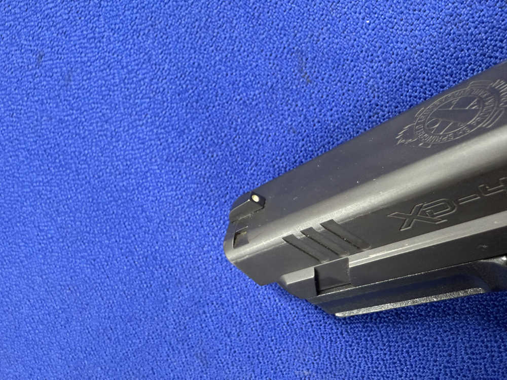 Springfield XD-40, chambered in .40 S&W-img-3