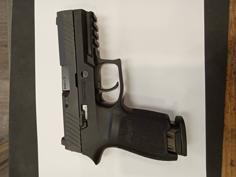Used Sig Sauer P320 9x19-img-1