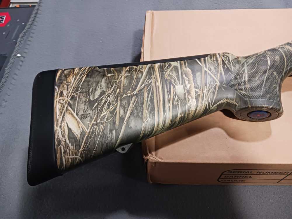 STOEGER M3500 12 GAUGE 28" 3.5" MAX-7 CAMO SEMI AUTO SHOTGUN-img-3