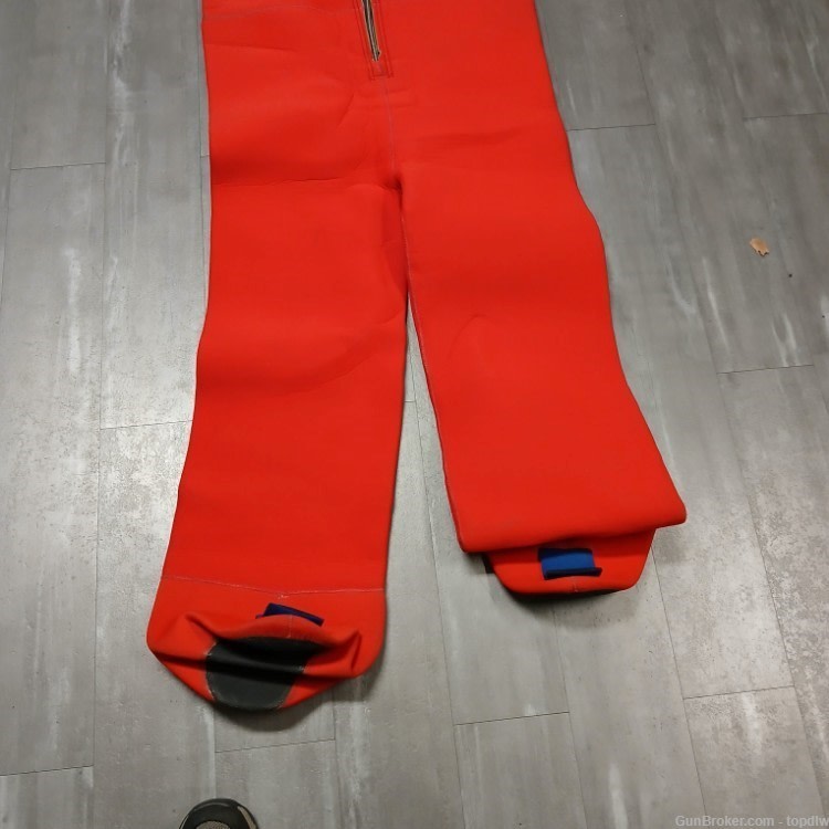 SURVIVAL SUIT ADULT SIZE WITH ORANGE BAG-img-8
