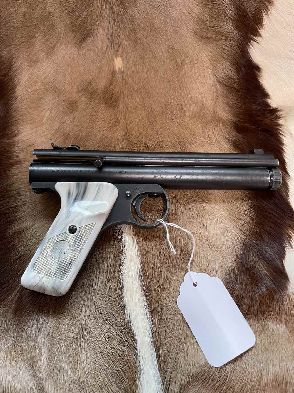 Air Pistol Benjamin 422 22 cal  -img-3