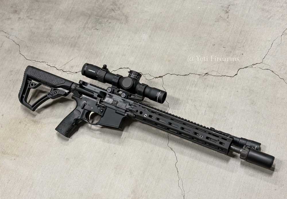 Daniel Defense DD4 M4A1 AR-15 5.56mm Package W/ Leupold MK5 2-10 Surefire-img-1