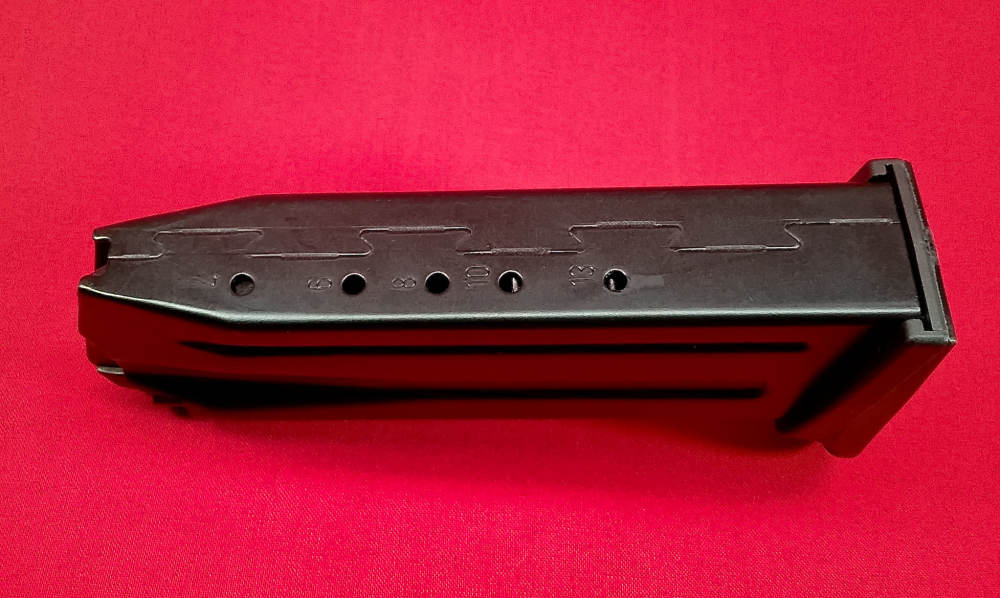 HK Heckler & Koch USP Compact 9mm USPC MAGAZINE 13rd BAN ERA LEO 10-94 RARE-img-14