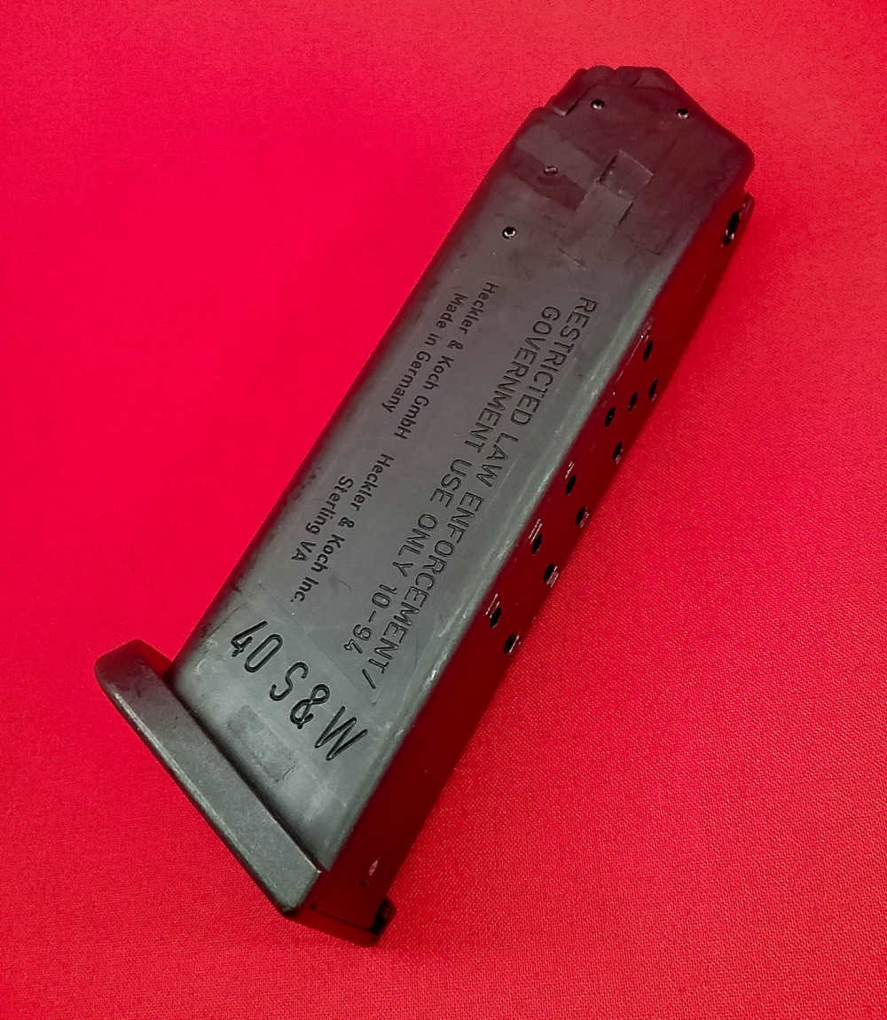HK Heckler & Koch USP 40 S&W Full Size MAGAZINE 13rd BAN ERA LEO 10-94 RARE-img-1