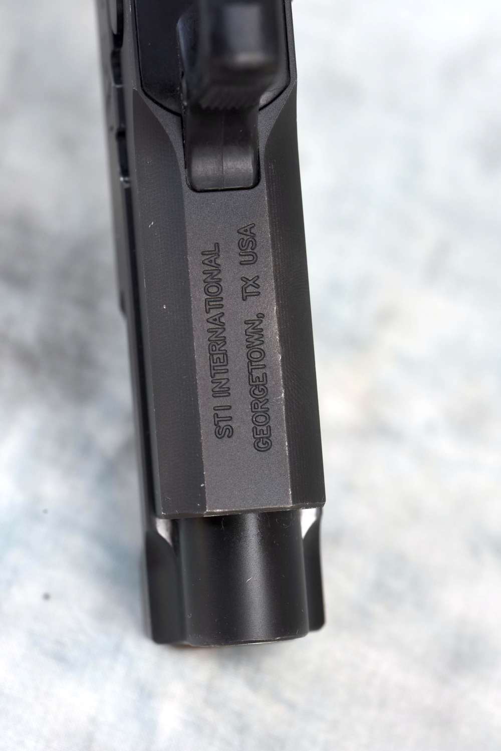 RARE STI 2011 DVC Carry 9mm-img-16