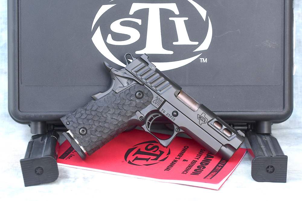 RARE STI 2011 DVC Carry 9mm-img-0