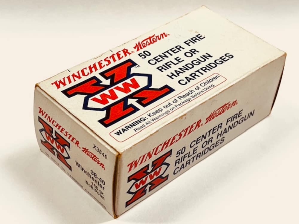 Winchester 38-40 Win Jacketed Soft Point 50 Round Factory Box Excellent!-img-1