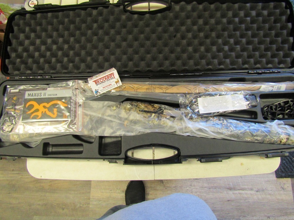 Browning 011741321 Maxus II Rifled Deer 12 Gauge with 22" Fully-Rifled Barr-img-0