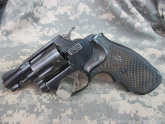 S&W pre-Model 36 flat latch in 38 Spl made 1950-69-img-0