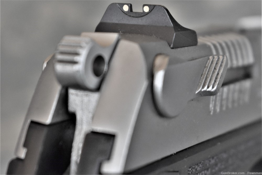 Ruger P95 DC in 9mm made 1996 - 10-round mags-img-6