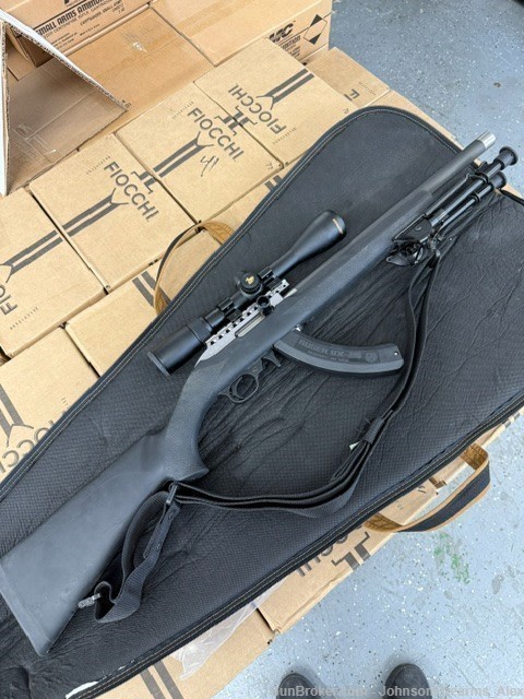 MAGNUM RESEARCH 1722 .22LR RIFLE-img-1