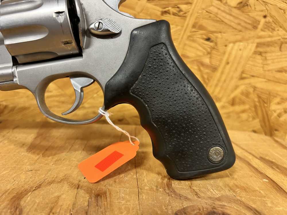 Taurus 608 357MAG 6.5" - NO CC FEES!-img-1
