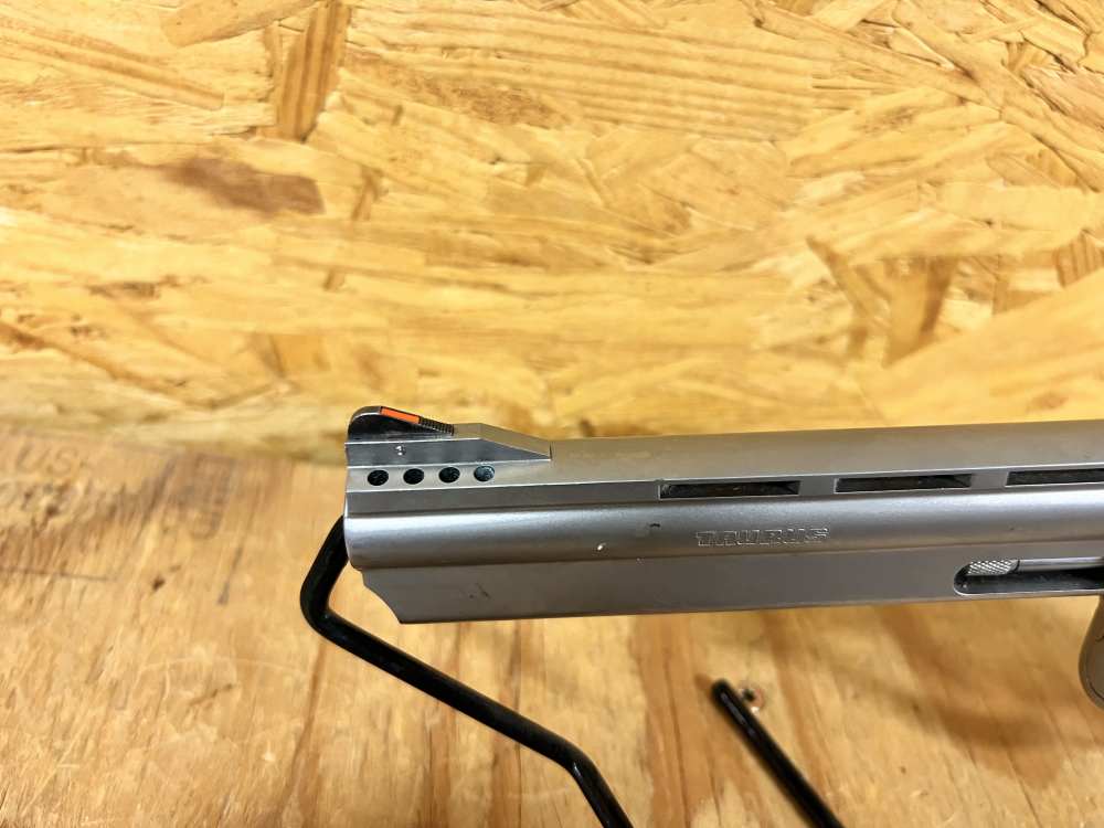 Taurus 608 357MAG 6.5" - NO CC FEES!-img-4