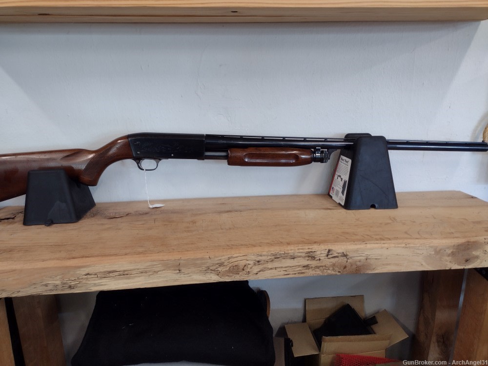 Ithaca Model 37 Featherlight 12ga Pump-img-0