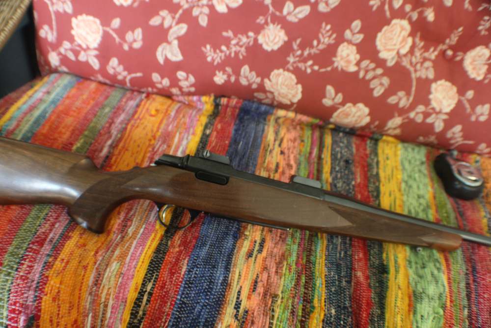 Browning A-Bolt Medallion 30-06 22" Bolt-Action Rifle Left Handed LH-img-34