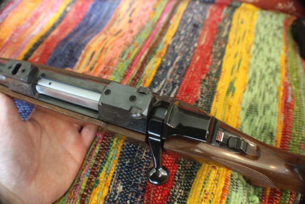 Browning A-Bolt Medallion 30-06 22" Bolt-Action Rifle Left Handed LH-img-25