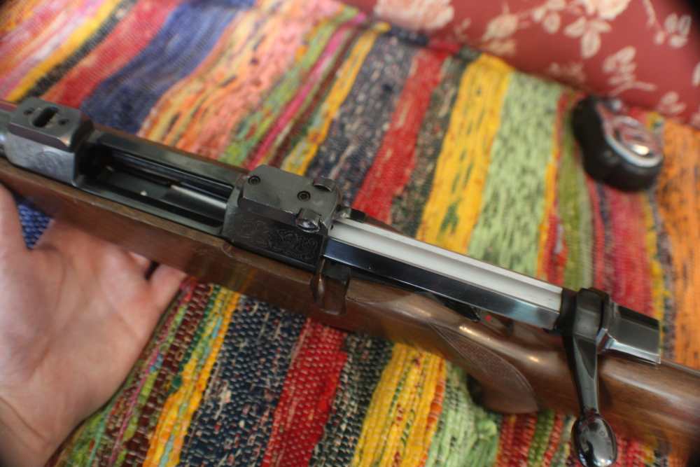 Browning A-Bolt Medallion 30-06 22" Bolt-Action Rifle Left Handed LH-img-30