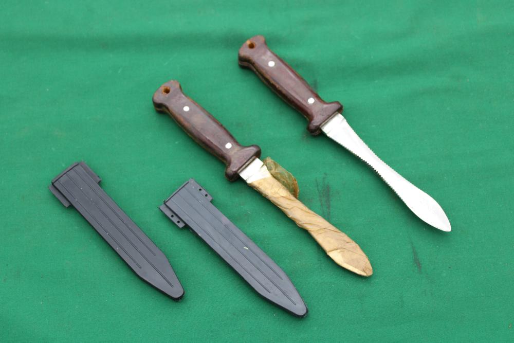 Soviet Paratrooper VDV Parachute knife w/ sheath-img-1