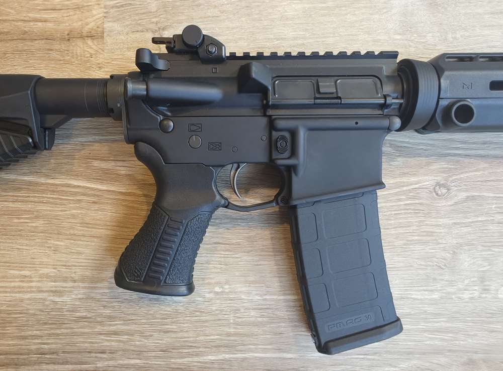 Savage MSR 15 Patrol 5.56/.223 AR-15 Rifle 1:8 Blackhawk Furniture LIKE NEW-img-7