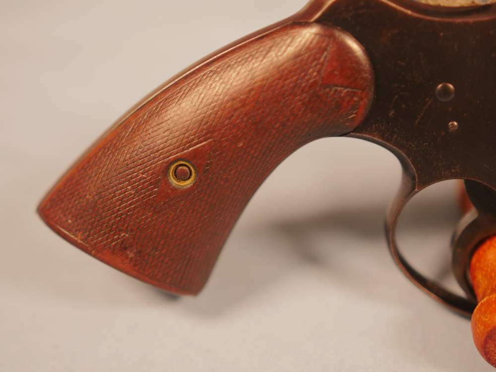 Colt Official Police 32-20 3.8" revolver in good shape, 1938 gun-img-6