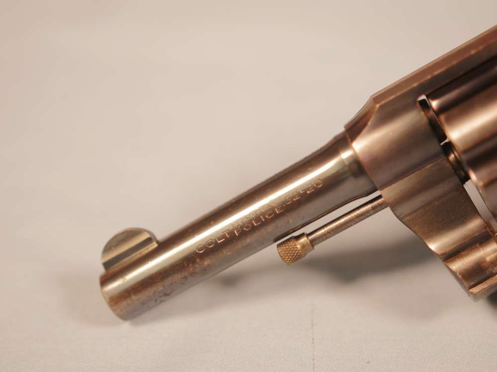 Colt Official Police 32-20 3.8" revolver in good shape, 1938 gun-img-5