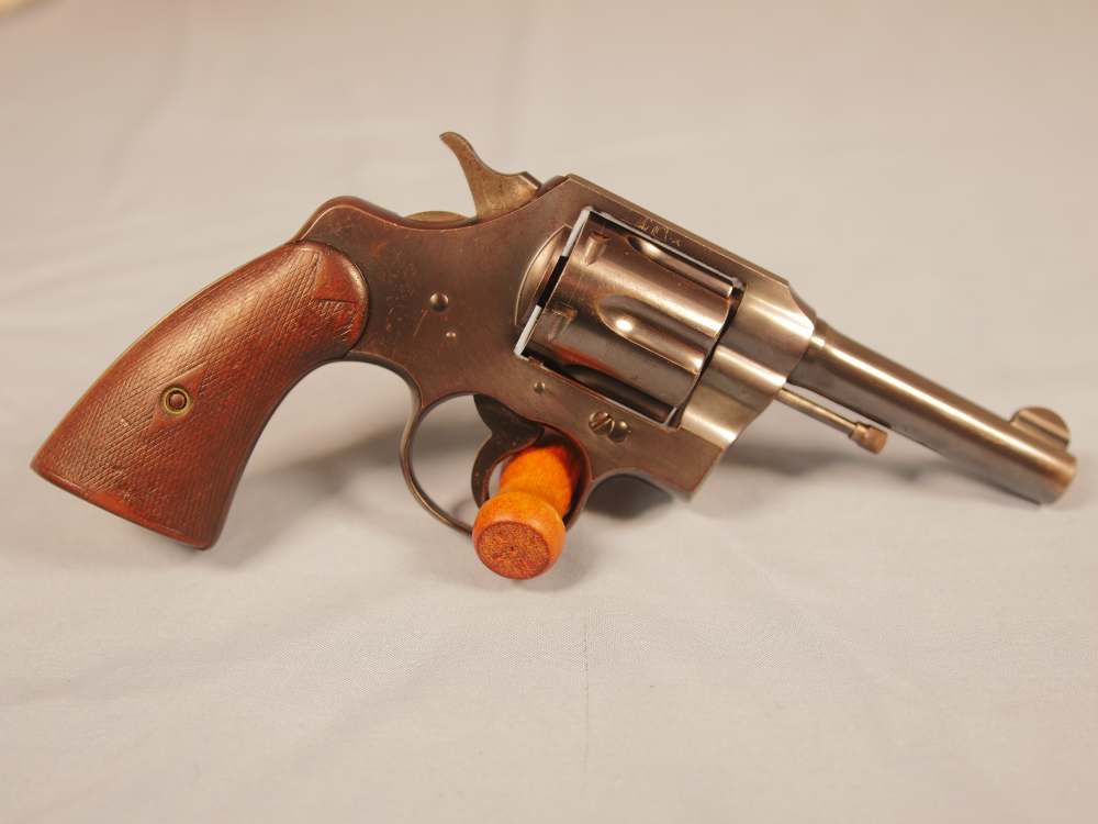 Colt Official Police 32-20 3.8" revolver in good shape, 1938 gun-img-0