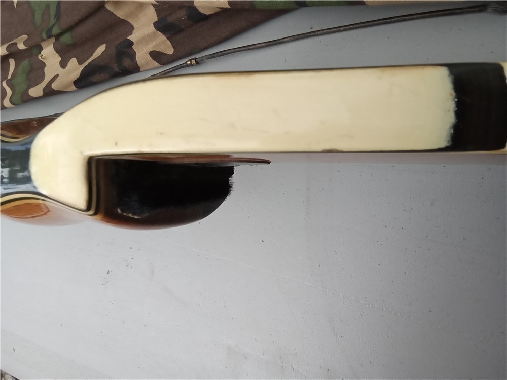 Wing Chaparrel 43# wooden recurve bow, deerskin quiver, 24 hunting arrows-img-15