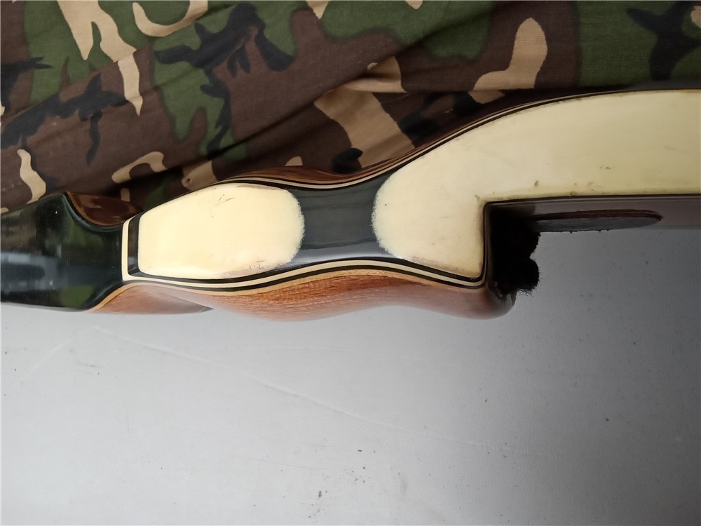 Wing Chaparrel 43# wooden recurve bow, deerskin quiver, 24 hunting arrows-img-6