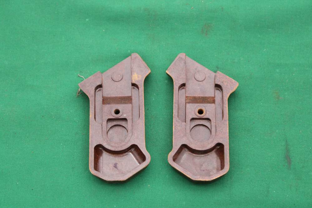Russian Type 1 bakelite two-piece grips-img-2